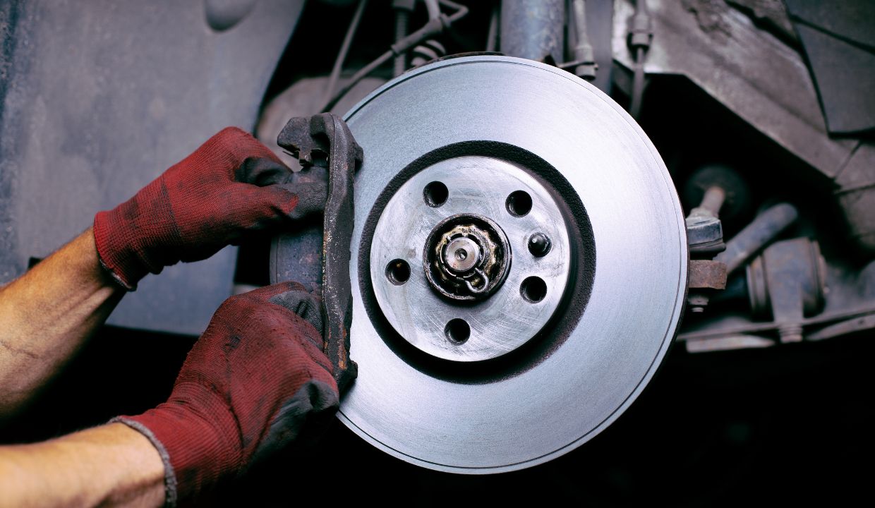 Bremsscheiben reparieren: Dauer und Kosten - AUTO BILD